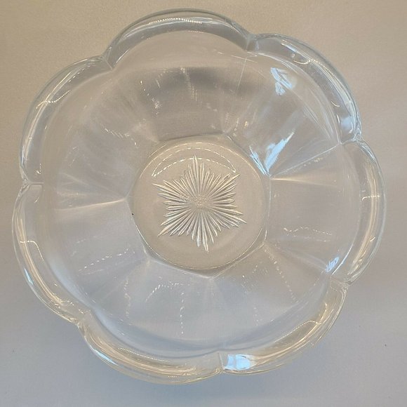 Central Glass Works Krystol 4" Scalloped Nappy Set of 4 - Picture 2 of 4